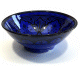 Grand Saladier / Plat creux en poterie peinte et decoree de couleur bleu