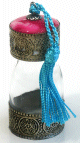 Bouteille artisanale en verre ornee de metal argente et pompon en Sabra - modele rose flacon 35 ml m