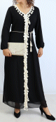 Robe longue fluide ornee de broderies avec ceinture pour femme - Couleur Noir