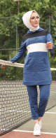 Survetement tricolore a capuche imprime "Breathe" (Sportswear femme voilee) - Couleur Bleu de Chanel, noir et blanc