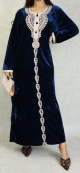 Robe longue en velours avec broderies et perles sur toute la longueur (Robes Automne-Hiver pour femme) - Couleur Bleu marine