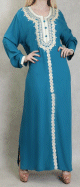 Robe longue avec broderies et strass style caftan marocaine pour femme - Couleur bleu petrole