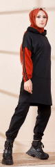 Tunique bicolore avec capuche pour femme (Sweat long style decontracte) - Couleur noir et rouille